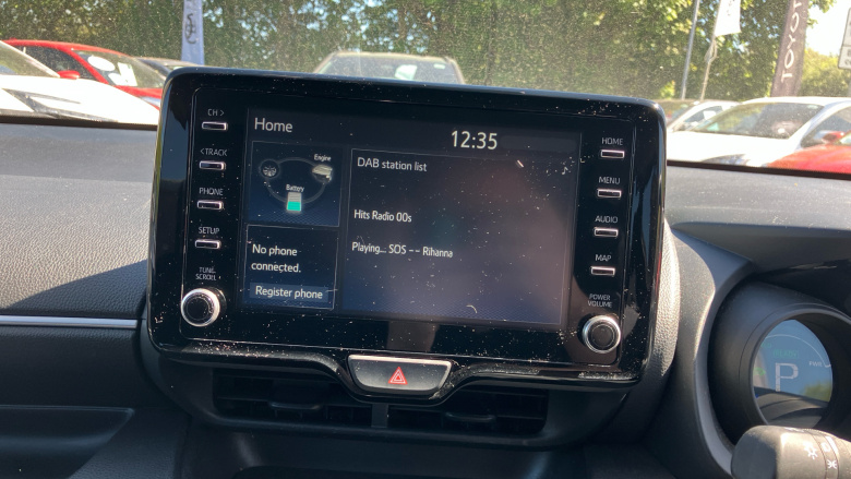 Toyota Yaris 1.5 Hybrid Design 5dr CVT Hybrid Hatchback